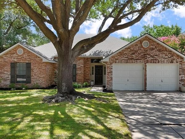 3321 Knob Oak Drive, Grapevine, TX 76051