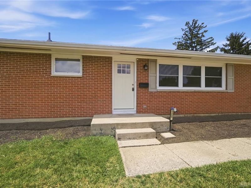4209 Helena Drive, Moorefield Township, OH 45503 Photo 6