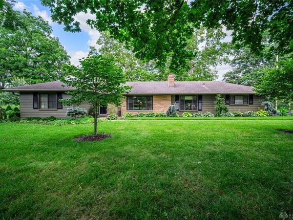5693 Paddington Road, Washington TWP, OH 45459