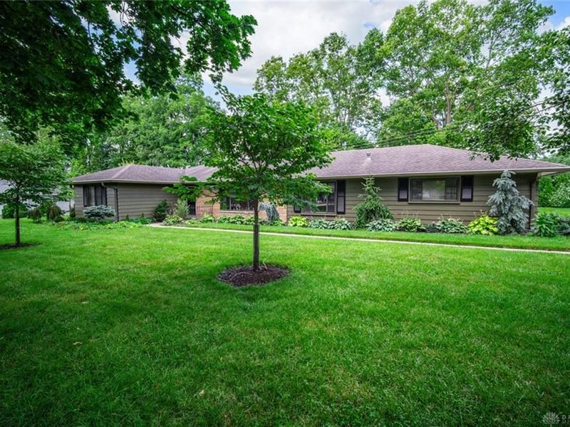 5693 Paddington Road, Washington Township, OH 45459 Photo 3
