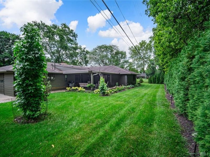 5693 Paddington Road, Washington Township, OH 45459 Photo 30