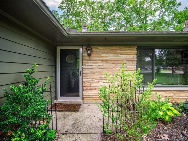 5693 Paddington Road, Washington Township, OH 45459 Photo 5