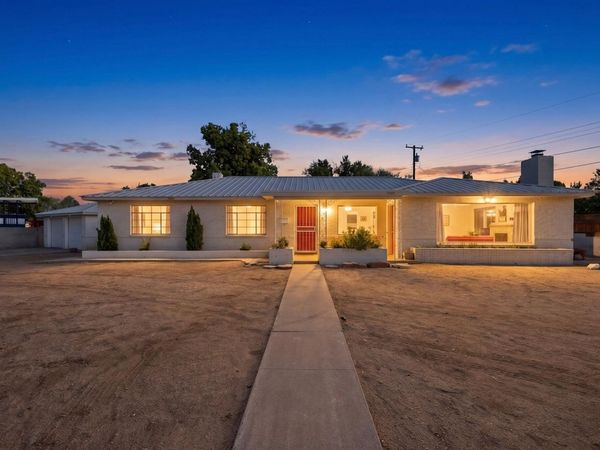 8013 Indian School Road NE, Albuquerque, NM 87110