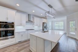 204 Sapphire Gem Lane photo 4