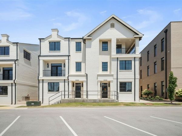 5183 & 5185 W Pauline Whitaker Parkway , Rogers, AR 72758