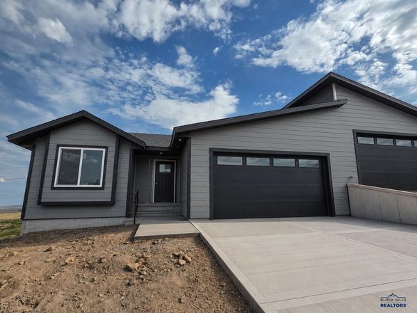 1219 PINNACLE CT, Rapid City, SD 57701