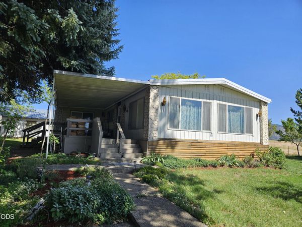 28089 Modoc Point Road, Chiloquin, OR 97624