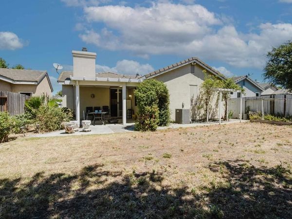 9326 Bennoel Way, Elk Grove, CA 95758
