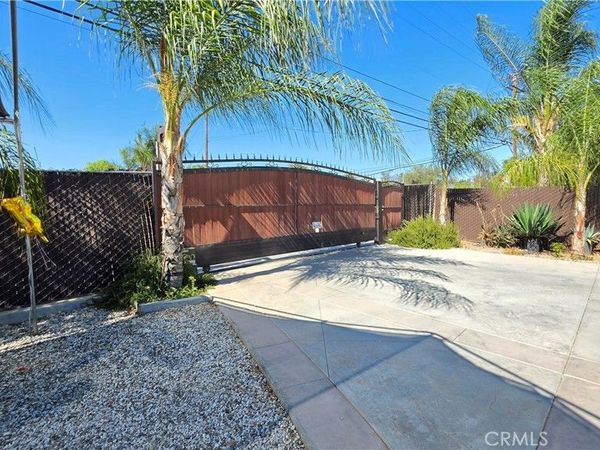 21975 Markham Street, Perris, CA 92570