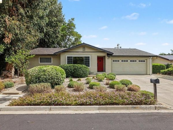 5545 Southbrook Dr, Clayton, CA 94517