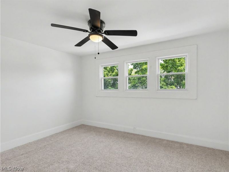 10922 Sandusky Avenue, Cleveland, OH 44105 Photo 25