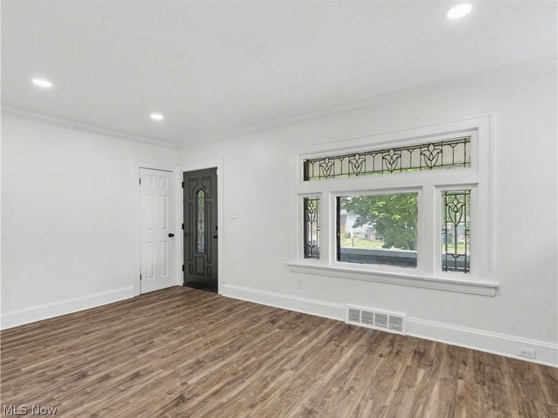 10922 Sandusky Avenue, Cleveland, OH 44105 Photo 5