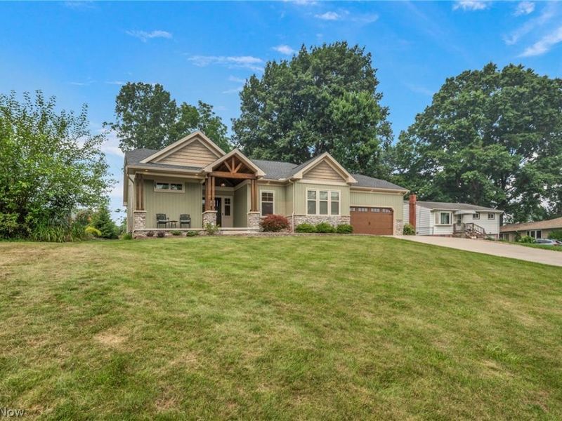 364 31st Street SW, Barberton, OH 44203 Photo 1