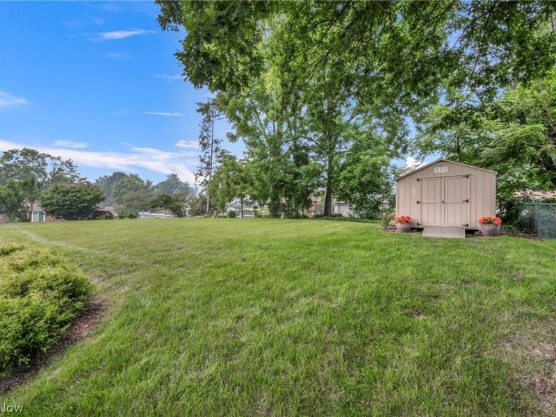 364 31st Street SW, Barberton, OH 44203 Photo 39