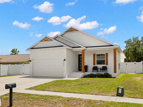 4827 BLUE JAY CIRCLE , PALM HARBOR, FL 34683