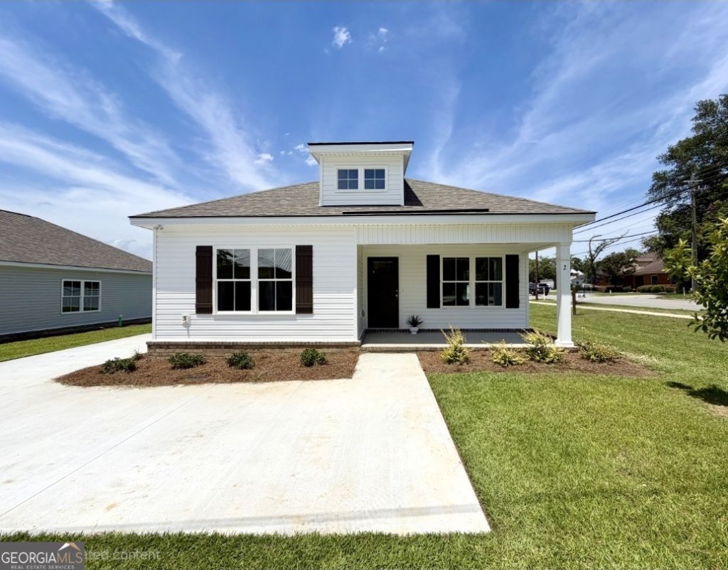 2 Roundtree Street, Statesboro, GA 30458 Main Photo
