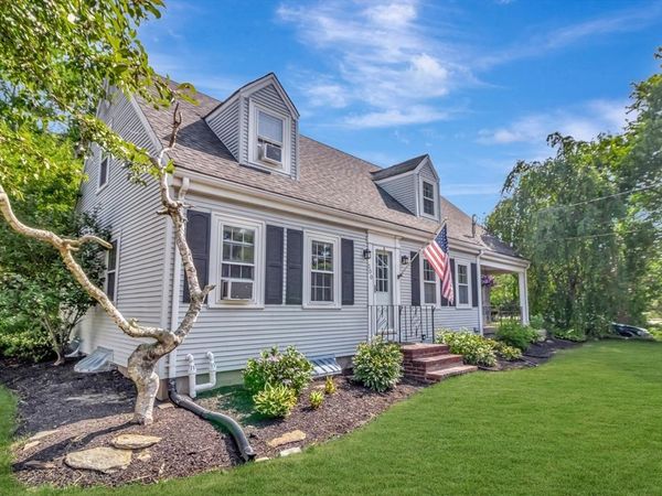 300 Pratt Street, Mansfield, MA 02048
