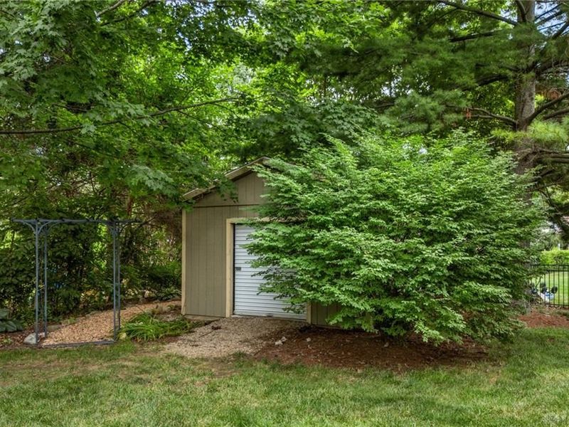 3546 Ramblehurst Court, Beavercreek, OH 45430 Photo 14