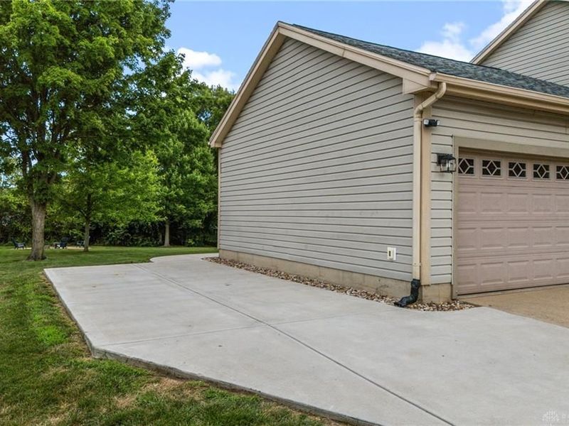 3546 Ramblehurst Court, Beavercreek, OH 45430 Photo 6