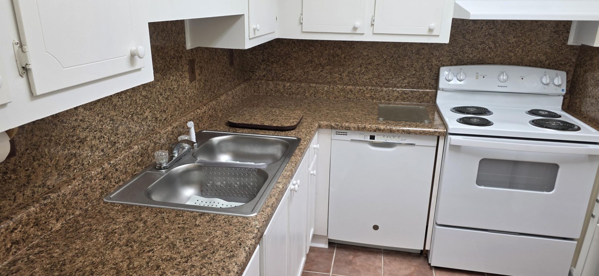 5031 Popperdam Creek Drive Photo 4