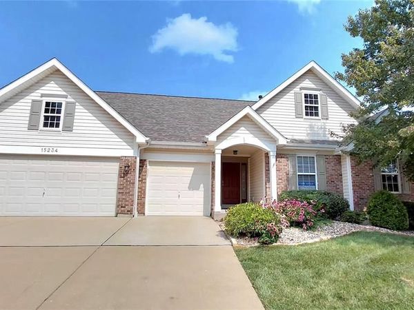 15234 Brightfield Manor Drive, Chesterfield, MO 63017