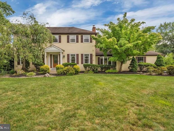 905 KNOLL COURT, MOORESTOWN, NJ 08057