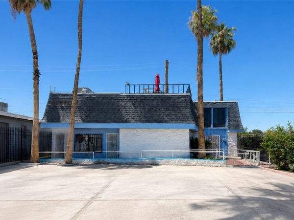 5900 Boulder Highway, Las Vegas, NV 89122
