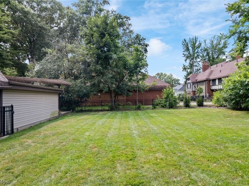 223 Glenwood Street SW, North Canton, OH 44720 Photo 34