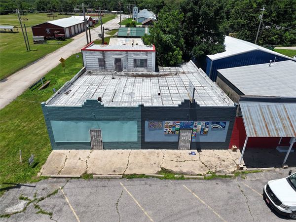 136 Main Street , Spavinaw, OK 74366