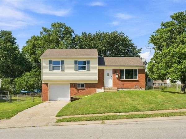 16104 E 32nd Street, Independence, MO 64055
