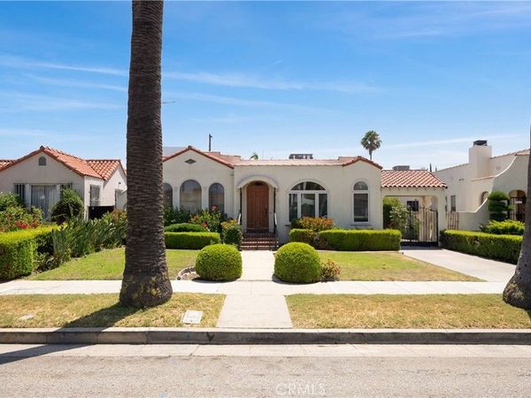208 S Carson, Beverly Hills, CA 90211