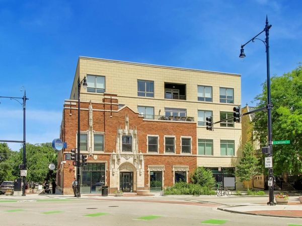 3001 N Southport Avenue , Unit 403, Chicago, IL 60657