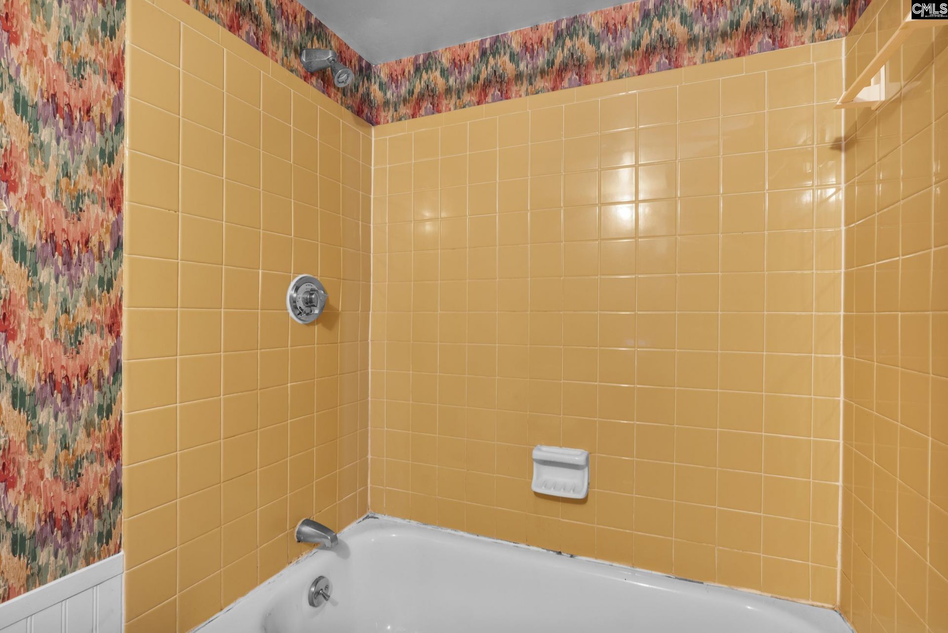 1825 St. Julian Place Photo 12