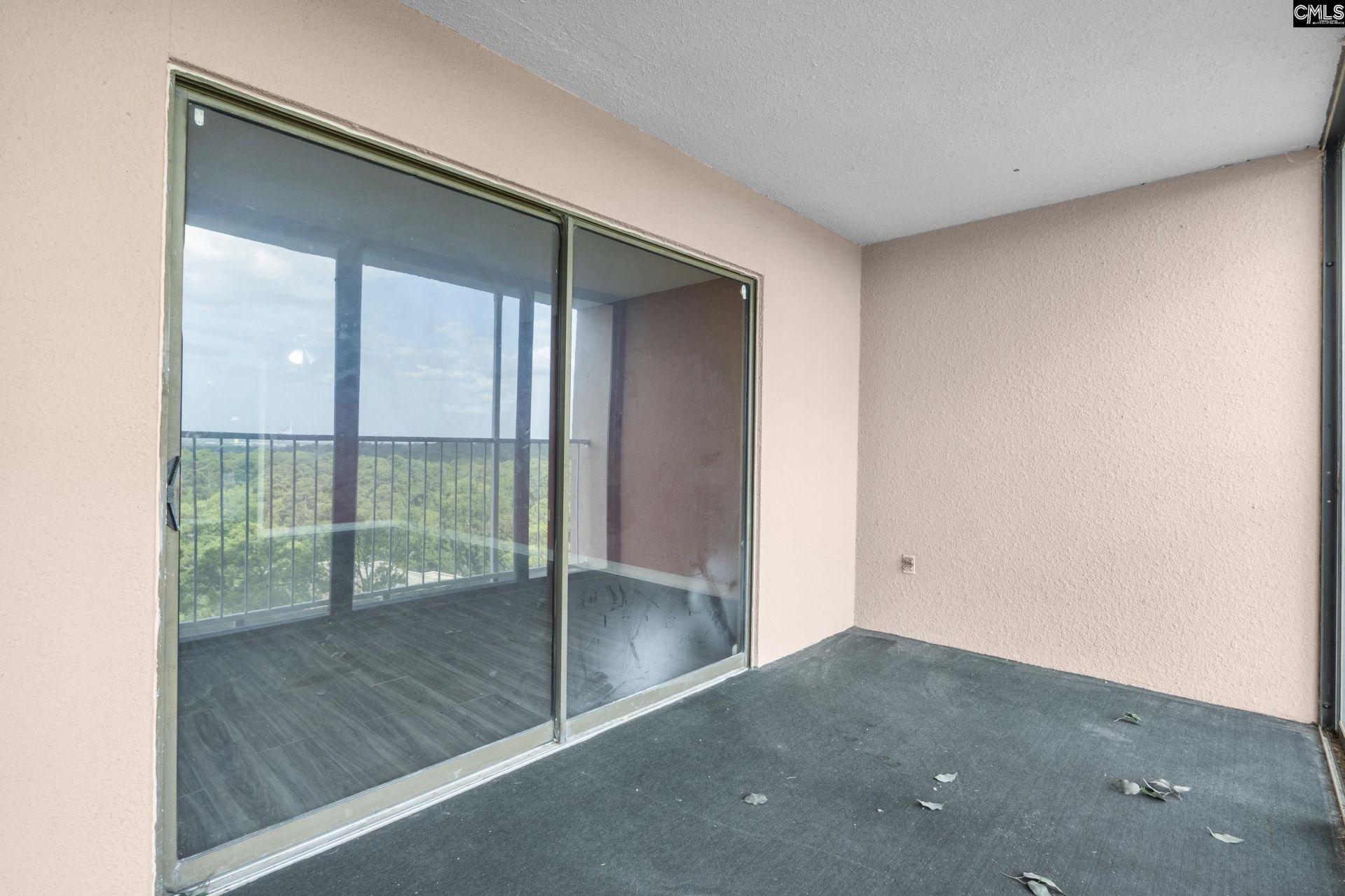 1825 St. Julian Place Photo 14