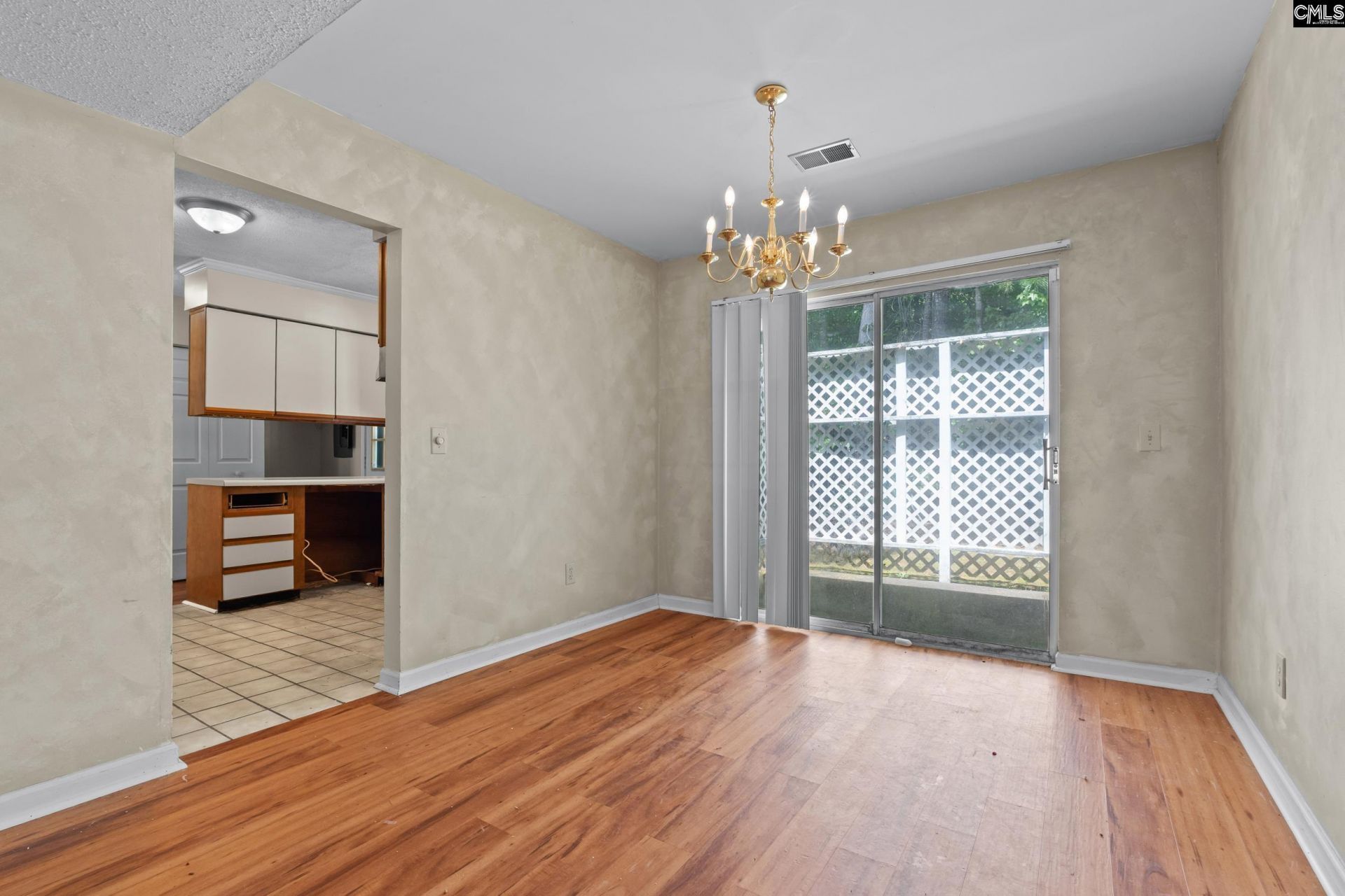 1151 Cloister Place  Photo 4