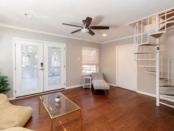 1711 Deerfield DR , Austin, TX 78741