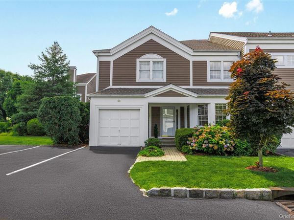 44 Alex Drive, White Plains, NY 10605