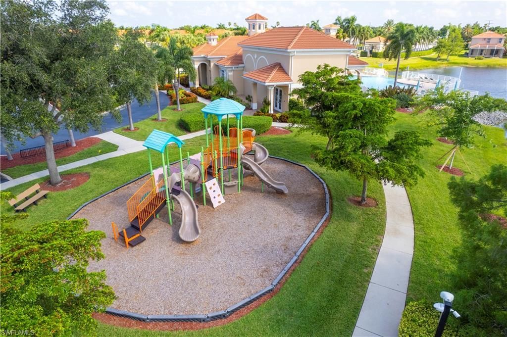 8995 Spring Mountain Way, Fort Myers, FL 33908 Photo