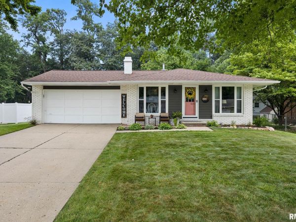 4923 W HOPEWOOD Lane, Peoria, IL 61607