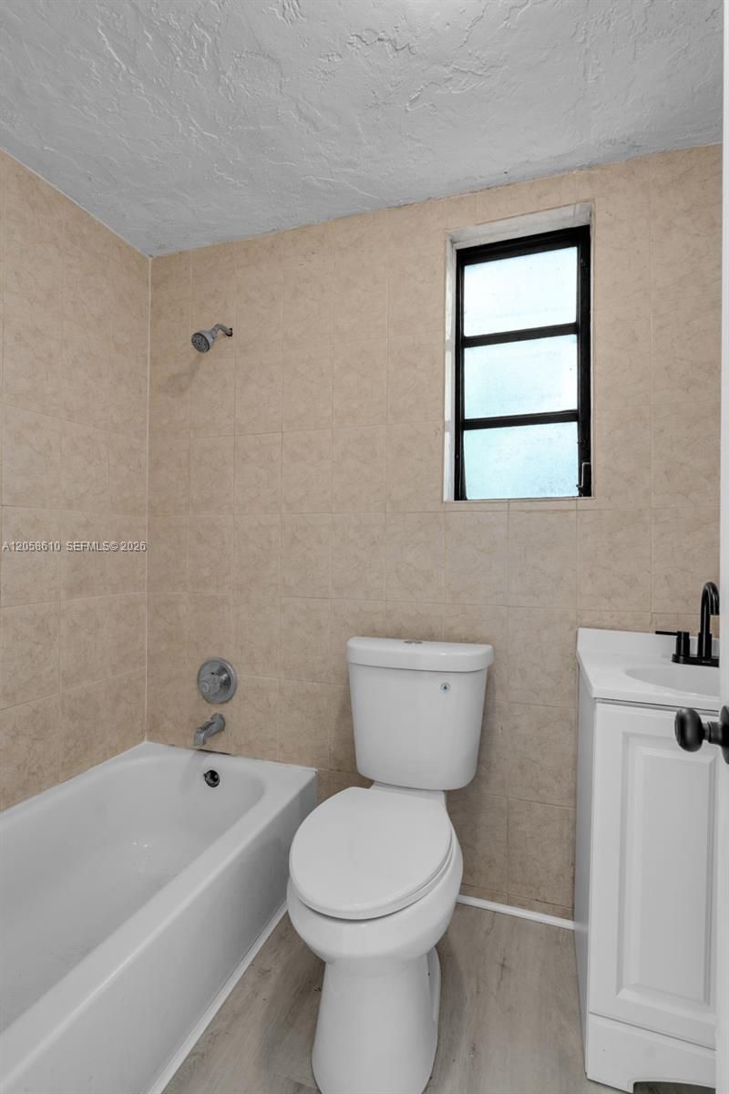 57 NW 68th St , Miami, FL 33150 Photo