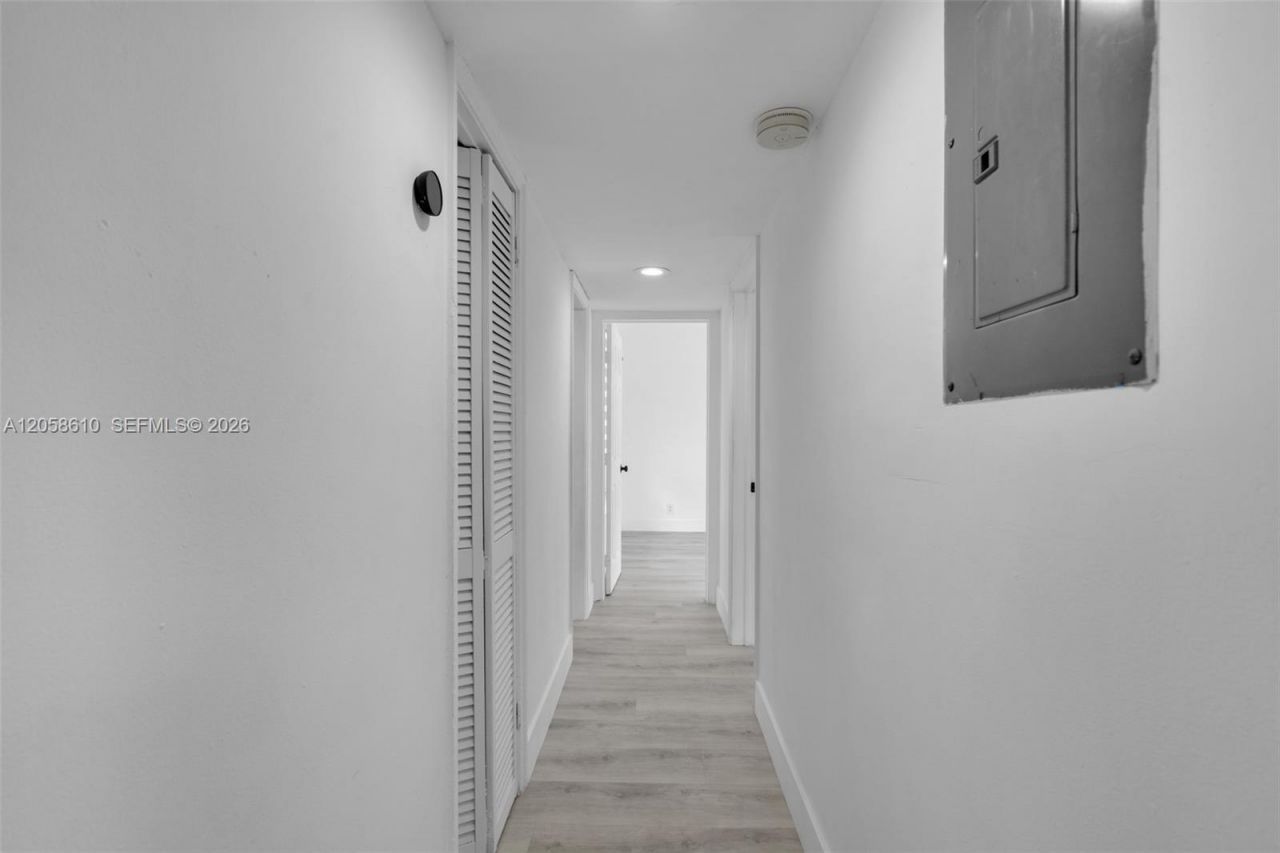 57 NW 68th St , Miami, FL 33150 Photo