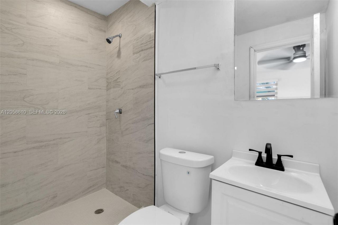 57 NW 68th St , Miami, FL 33150 Photo