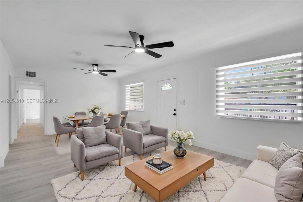 57 NW 68th St , Miami, FL 33150 Photo