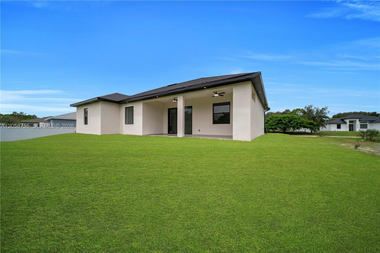 731 La Plata Ave, Lehigh Acres, FL 33974 Photo