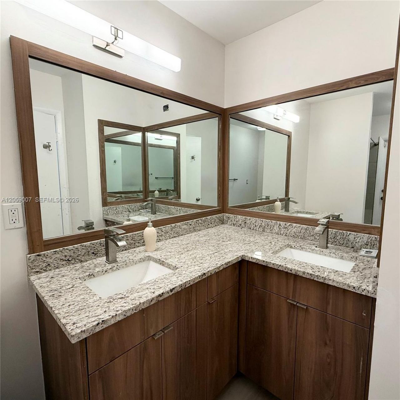 9788 NW 3rd Mnr, Coral Springs, FL 33071 Photo