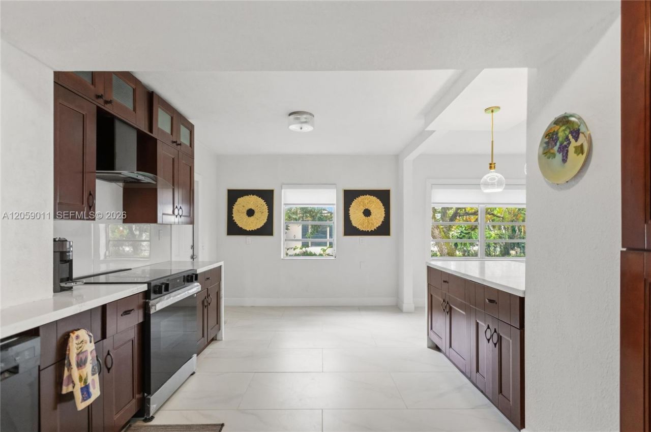 72 Palmetto Dr, Miami Springs, FL 33166 Photo