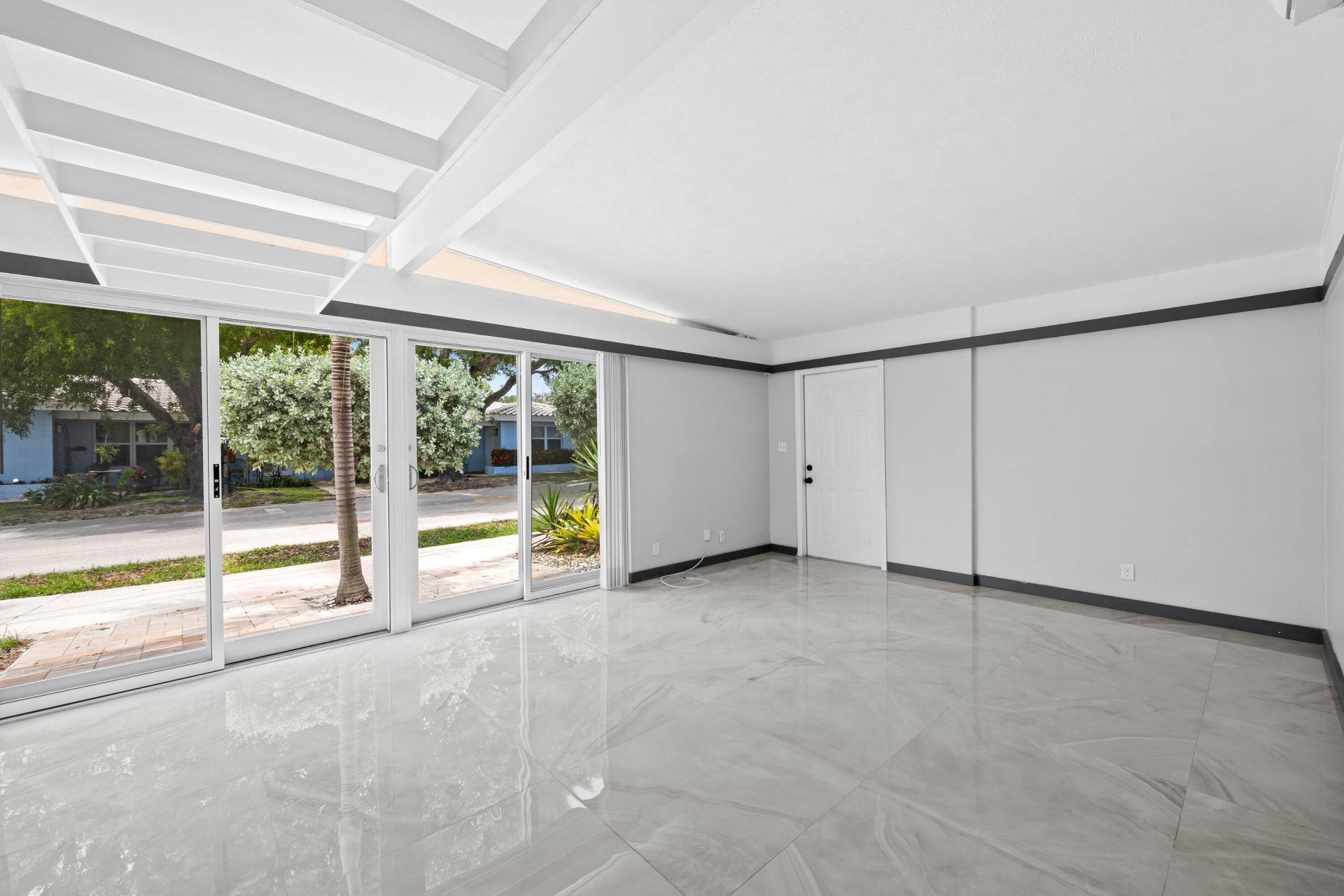 4565 Poinciana Street, Unit 1-2, Lauderdale by the Sea, FL 33308 Photo
