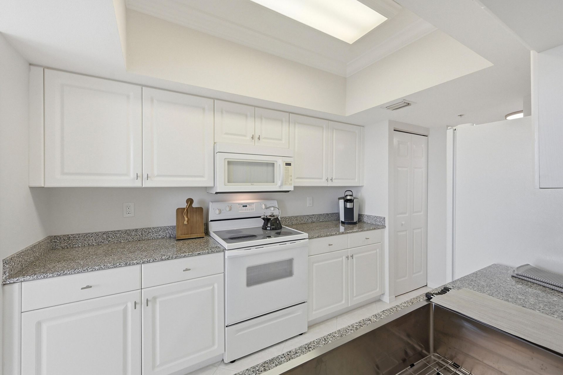 2880 NE 14th Street Causeway, Unit 804, Pompano Beach, FL 33062 Photo