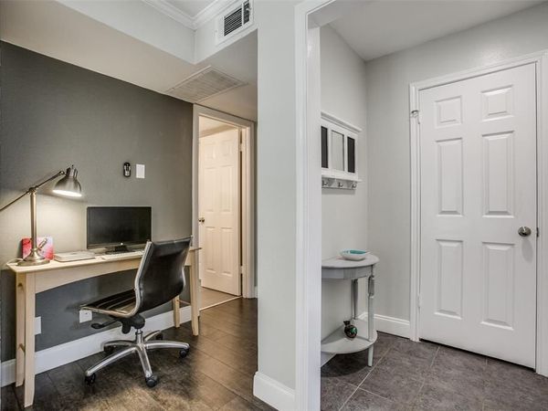 16301 Ledgemont Lane, Unit 202, Addison, TX 75001
