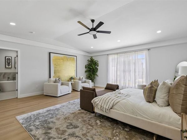 814 Premier Parkway, Grand Prairie, TX 75051